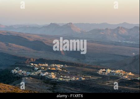 Sultanate of Oman, gouvernorate of Ad-Dakhiliyah, Al Hajar Mountains range, the surroundings of Al Hamra at the foot of Djebel Shams Stock Photo