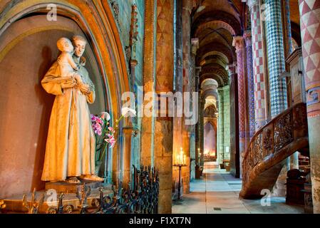 France, Vienne, Poitiers, Notre Dame la Grande church Stock Photo