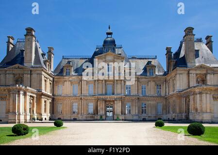 France, Yvelines, Maisons Laffitte, Chateau de Maisons, castle built by Mansart in the 17th century Stock Photo