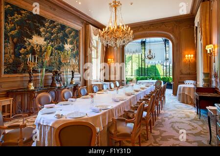 France, Marne, Reims, Chateau les Crayeres Restaurant Stock Photo