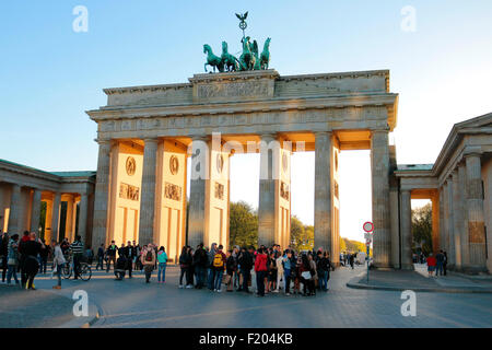 Pariser Platz mit dem Brandenburger Tor, Berlin-Mitte. Stock Photo