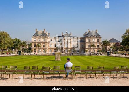 France, Paris, Luxembourg Palace, The Senat from the Luxembourg Gardens Stock Photo