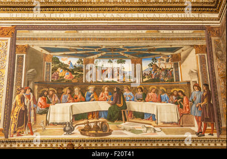 The Last Supper a fresco by Cosimo Rosselli Sistine Chapel Apostolic Palace Vatican Museum Vatican City Rome Italy EU Europe Stock Photo