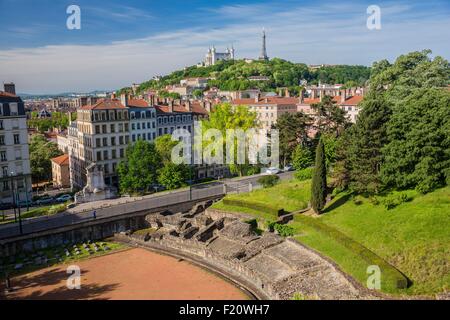 France, Rhone, Lyon, historical site listed as World Heritage by UNESCO, the district of Croix Rousse, the Amphitheater of the Trois Gaules, the Cathedral Saint Jean to the left and the basilica Notre-Dame of Fourviere on the hill of Fourviere Stock Photo