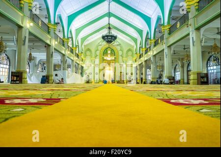 Singapour, Arab District, Muscat Street, Sultan Mosque (Masjid Sultan), the first mosque built in 1824, praying room Stock Photo