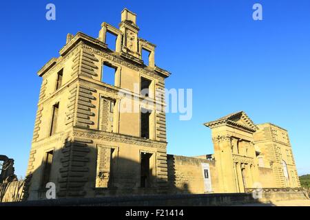 France, Vaucluse, regional park of Luberon, Aigues Valley, La Tour d'Aigues, the castle Stock Photo