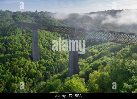 France, Puy de Dome, Les Ancizes Comps, Fades viaduct, railway bridge over the Sioule (aerial view) Stock Photo