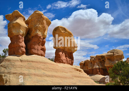 Large rock hoodoos in Devil's Garden along Hole-in-the-rock Road in ...