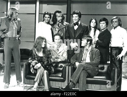 TOM JONES Welsh singer on his TV show 'This is Tom Jones' in 1969. Seated are Janis Joplin and Glen Campbell. Photo Polygram Stock Photo