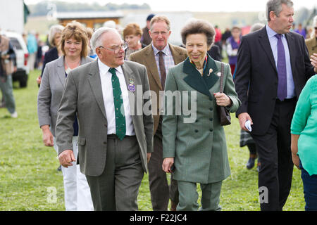 Courance, Moffat, Scotland, UK. 10th September, 2015. The Princess Royal visits the 2015 International Sheep Dog Trials and chats to Jim Easton MBE Society Chairman of the International Sheep Dog Society. Credit:  Michael Buddle/Alamy Live News Stock Photo