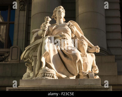 America Statue, Four Continents, Alexander Hamilton U.S. Custom House, NYC Stock Photo