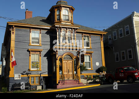 The Mariner King Inn in Lunenburg in Nova Scotia, Canada. The inn dates from around 1830. Stock Photo