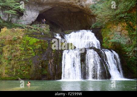 France, Doubs, Nans-sous-Sainte-Anne, waterfall of source du Lison Stock Photo