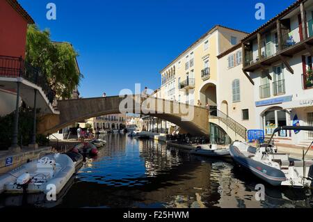 France, Var, Gulf of St Tropez, the Port Grimaud seaside town Stock Photo