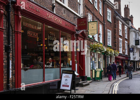Cafes in Low Petergate Stock Photo