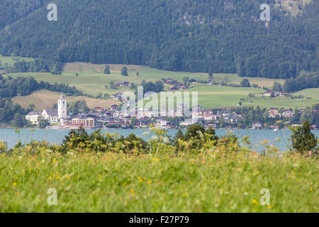 The tourism village St. Wolfgang seen from the opposite bank of Lake Wolfgang in Salzkammergut, Austria Stock Photo