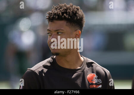 East Rutherford, New Jersey, USA. 13th Sep, 2015. Cleveland Browns cornerback Justin Gilbert (21) looks on prior to the NFL game between the Cleveland Browns and the New York Jets at MetLife Stadium in East Rutherford, New Jersey. The New York Jets won 31-10. Christopher Szagola/CSM/Alamy Live News Stock Photo