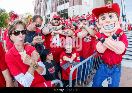 Lincoln, NE. USA. 12th Sep, 2015. Nebraska Cornhuskers mascot Herbie poses with a group of fans before an NCAA Division 1 football game between the South Alabama Jaguars and Nebraska Cornhuskers at Memorial Stadium in Lincoln, NE.Attendance: 89,822.Nebraska won 48-9.Michael Spomer/Cal Sport Media. © csm/Alamy Live News Stock Photo