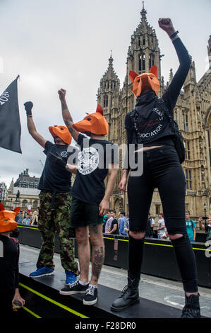 Brian May attends a Keep the Fox Hunting Ban protest outside the Houses of Parliament.  Featuring: View Where: London, United Kingdom When: 14 Jul 2015 Stock Photo