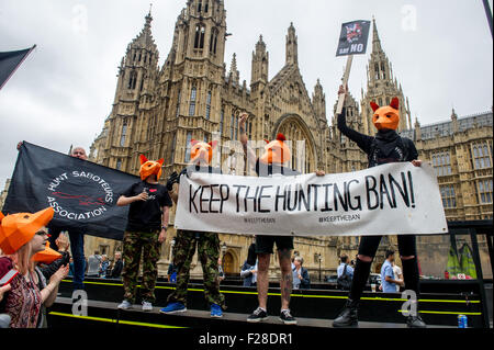 Brian May attends a Keep the Fox Hunting Ban protest outside the Houses of Parliament.  Featuring: View Where: London, United Kingdom When: 14 Jul 2015 Stock Photo