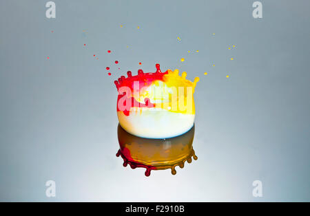 closeup, isolated, circle, clean, clear, drops, crown, energy, Stock Photo