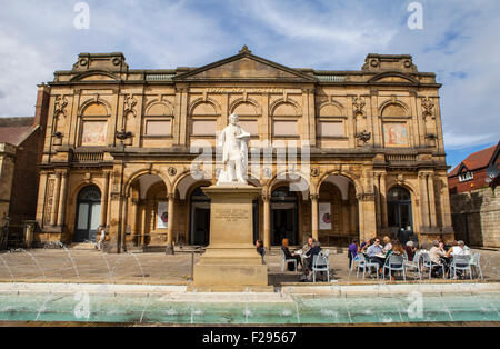 YORK, UK - AUGUST 29TH 2015: A view of York Art Gallery and William Etty statue in York, on 29th August 2015. Stock Photo