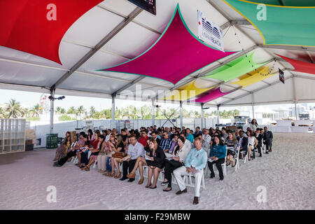 Miami Beach Florida,Oath of Citizenship Ceremony,immigrants,naturalization,citizen,swearing in,new citizens,allegiance,Hispanic man men male,woman fem Stock Photo