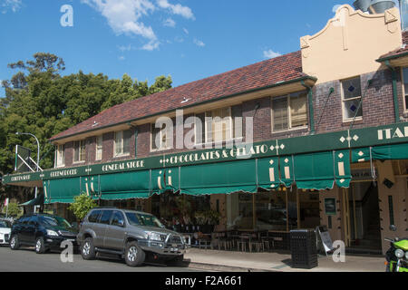 Parade of shops and restaurants in Plumer Road in Rose Bay, Eastern suburbs,Sydney,Australia Stock Photo