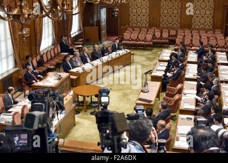 Tokyo, Japan. 15th Sep, 2015. Representatives of students, academics and the judiciary attend a public hearing at the Diet upper house, to discuss the pros and cons of the new government-sponsored national security legislation in Tokyo on Tuesday, September 15, 2015. They are, from left: Professor Kazuya Sakamoto of Graduate School of Law and Politics, Osaka University (pro); former Supreme Court Judge Kunio Hamada (con); President Takashi Shiraishi of National Graduate Institute for Policy Studies (pro); Professor emeritus Setsu Kobayashi of Keio University (con); Professor emeritus Yosh Stock Photo