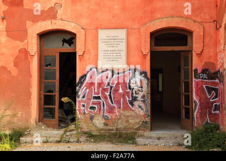 Abandoned buildings of the former hospital 'Ospedale al mare' in Lido Stock Photo