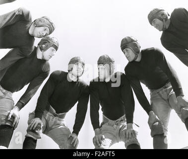 Low angle view of football huddle (OLVI008 OU319 F) Stock Photo
