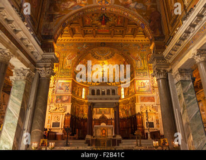Mosaics in the apse of The Basilica of Santa Maria in Trastevere, one of the oldest churches of Rome Italy Lazio Roma EU Europe Stock Photo