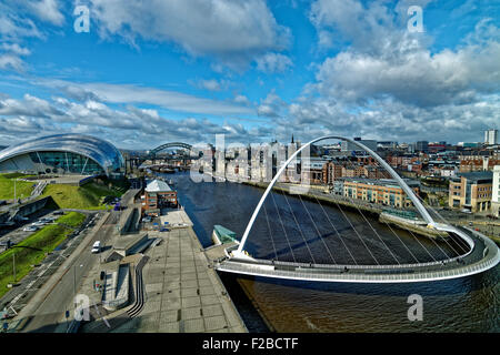 Newcastle, Tyne, river Tyne, crowds, castle, cathedral, Gateshead Millennium Bridge, Tyne bridge, The Batic, The Sage, quayside Stock Photo