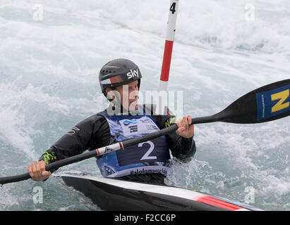 corinna kuhnle aut, women k1 class, lee valley white