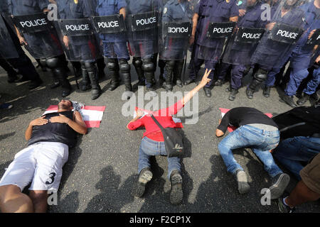 Beirut, Beirut, Lebanon. 16th Sep, 2015. Lebanese activists from 'You Stink' campaign clash with riot police after a protest against today s session of a dialogue of top political figures, accused by the group of failing to resolve a crisis over rubbish building up in the streets, in downtown Beirut on September 16, 2015 Credit:  Marwan Tahtah/APA Images/ZUMA Wire/Alamy Live News Stock Photo