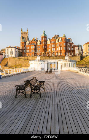 The Hotel de Paris above the pier at Cromer. Stock Photo