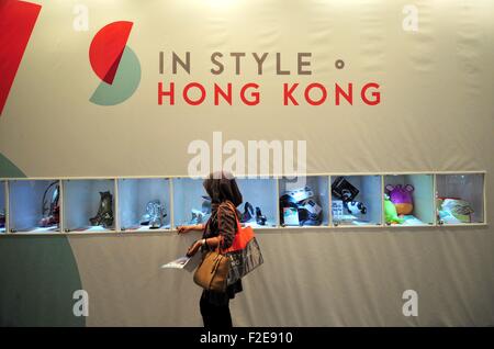 Jakarta, Indonesia. 17th Sep, 2015. A woman visits the 'In Style, Hong Kong' Expo 2015 in Jakarta, Indonesia, Sept. 17, 2015. Titled 'In Style, Hong Kong,' the three-day mega expo will showcase Hong Kong's lifestyle products and international business services. © Zulkarnain/Xinhua/Alamy Live News Stock Photo