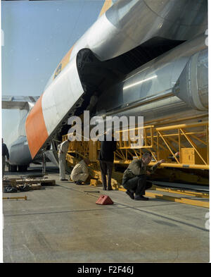 Atlas 100D  Details Loading onto C-133 at Miramar Stock Photo