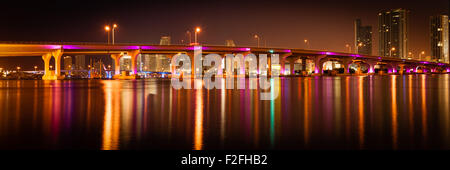 Bridge across the Atlantic ocean, MacArthur Causeway Bridge, Miami, Miami-Dade County, Florida, USA Stock Photo