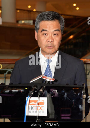 Jakarta, Indonesia. 17th Sep, 2015. China's Hong Kong Special Administrative Region Chief Executive Leung Chun-ying speaks to reporters in Jakarta, capital of Indonesia, Sept. 17, 2015. Leung Chun-ying talked about the economic and trade relations between Hong Kong and the ASEAN. © He Changshan/Xinhua/Alamy Live News Stock Photo