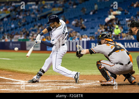 St. Petersburg, FL, USA. 17th Sep, 2015. Tampa Bay Rays center fielder Kevin Kiermaier #39 lines out to center field in the 4th inning in the game with Baltimore at Tropicana Field in St. Petersburg, FL. Credit Image: Del Mecum CSM/Alamy Live News Stock Photo