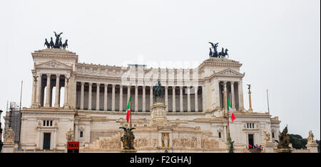 The Altare della Patria (Altar of the Fatherland) also known as the Monumento Nazionale a Vittorio Emanuele II (National Monumen Stock Photo