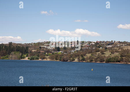 The resort village of Jindabyne on the shores of Lake Jindabyne Snowy Mountains, New South Wales, Australia Stock Photo