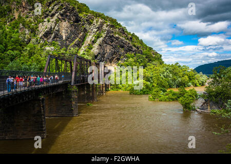 Pedestrian bridge over the Potomac River, in Harpers Ferry, West Virginia. Stock Photo