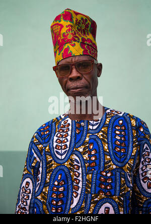 Benin, West Africa, Ganvié, fashionable old man in traditional beninese clothing Stock Photo