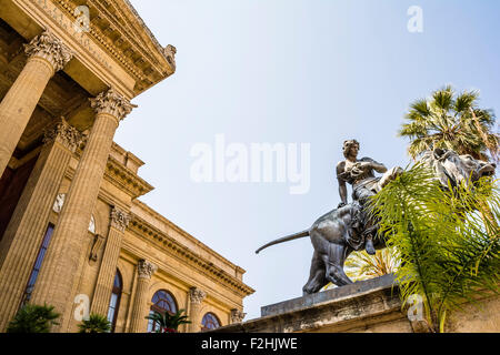 Teatro Massimo Vittorio Emanuele in Palermo, Sicily. It is the third largest opera house in Europe. Stock Photo