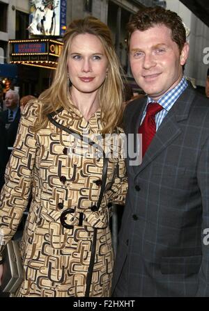 Opening night for Glengarry Glen Ross at the Royale Theatre - Arrivals.  Featuring: Stephanie March, Bobby Flay Where: New York City, New York, United States When: 01 May 2006 Stock Photo