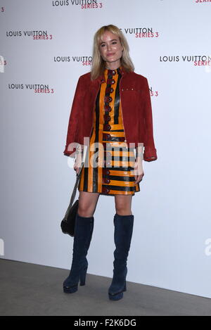 Alexa Chung attends the Louis Vuitton Ready To Wear Fall/Winter 2022-2023  fashion collection, unveiled during the Fashion Week in Paris, Monday,  March 7, 2022. (Photo by Vianney Le Caer/Invision/AP Stock Photo 