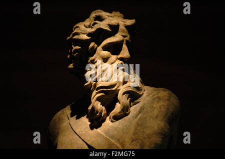 Skulptur in der Skulpturensammlung - Veranstaltung des Kaiser-Friedrich-Museums-Vereins am 4. Dezember in der Gemaeldegalerie mi Stock Photo