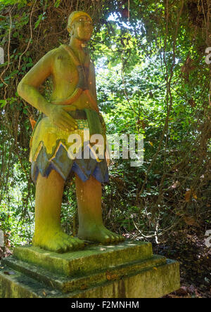 Benin, West Africa, Ouidah, deity figure in kpasse sacred forest Stock Photo